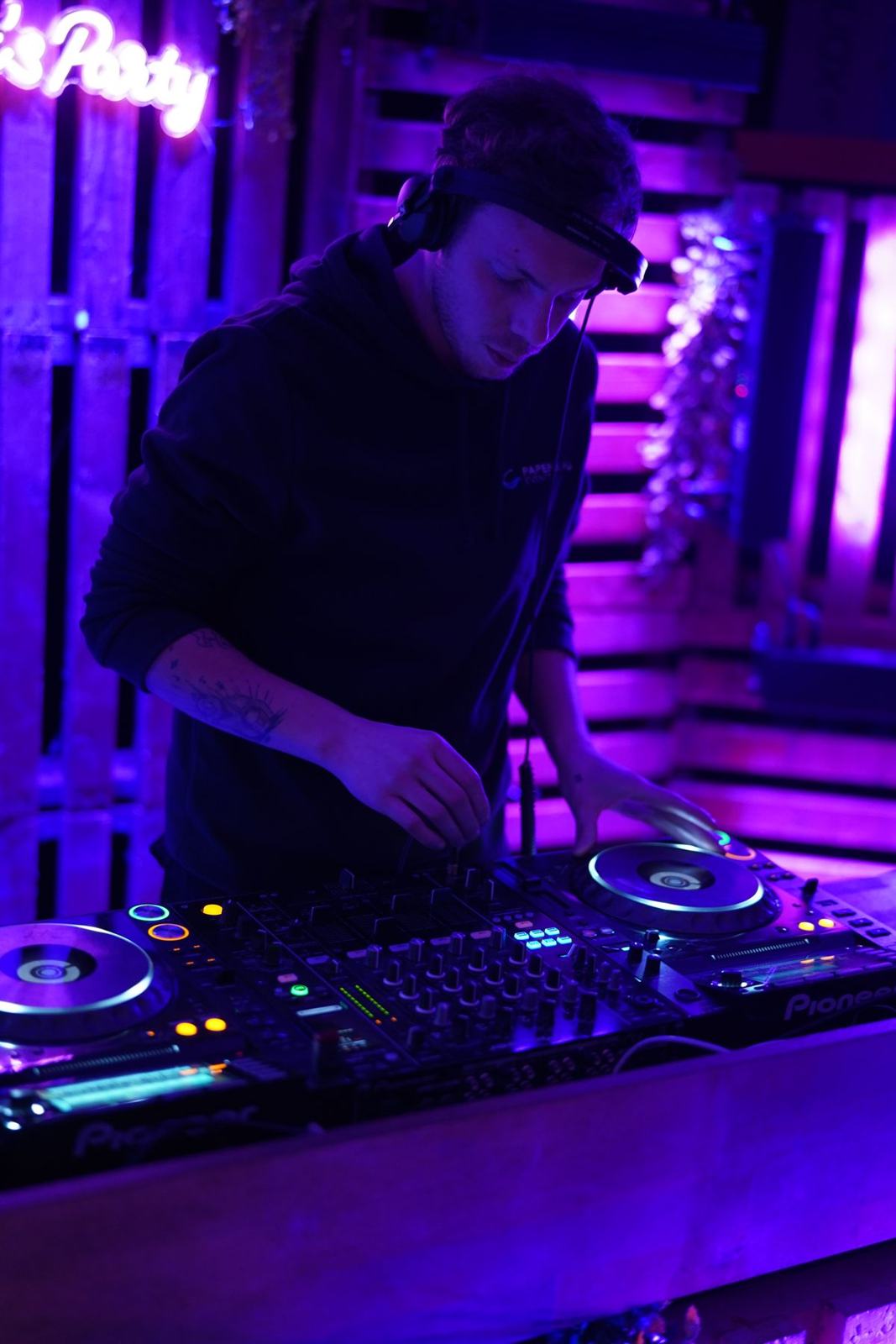 Milo mixing in purple light